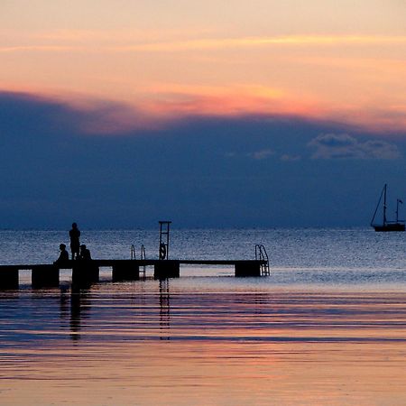 Visby Strandby Hotel Bagian luar foto